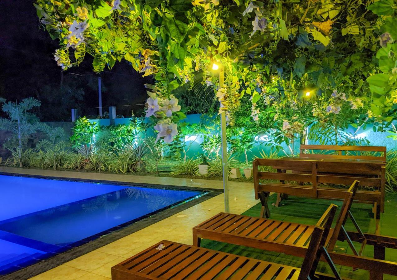 Yala Golden Wild Bed & Breakfast Тисамахарама Екстериор снимка